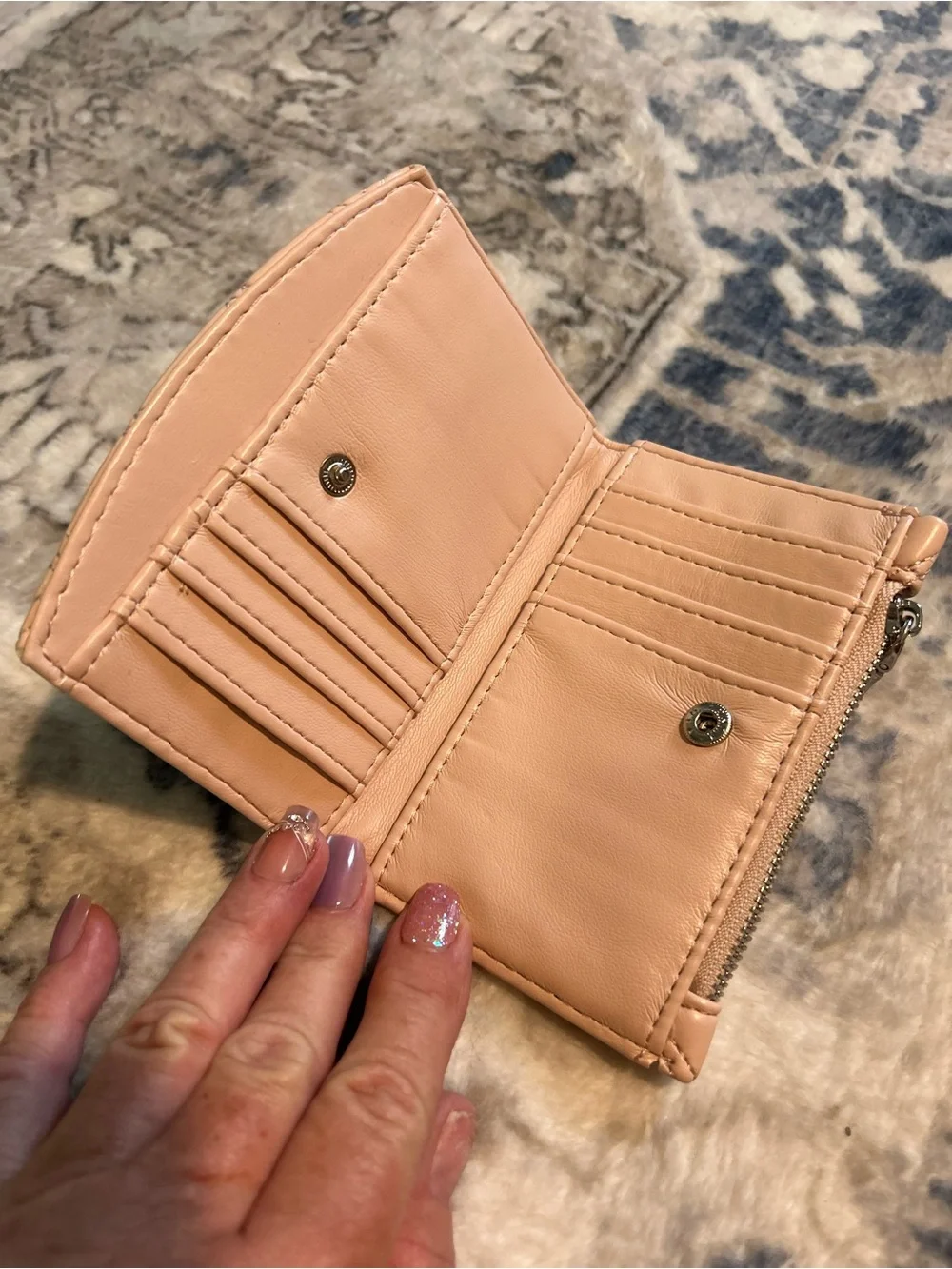 Steve Madden compact quilted